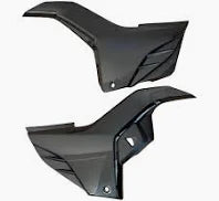 TAMPA LATERAL CG/FAN160 16-19 (PRETO)